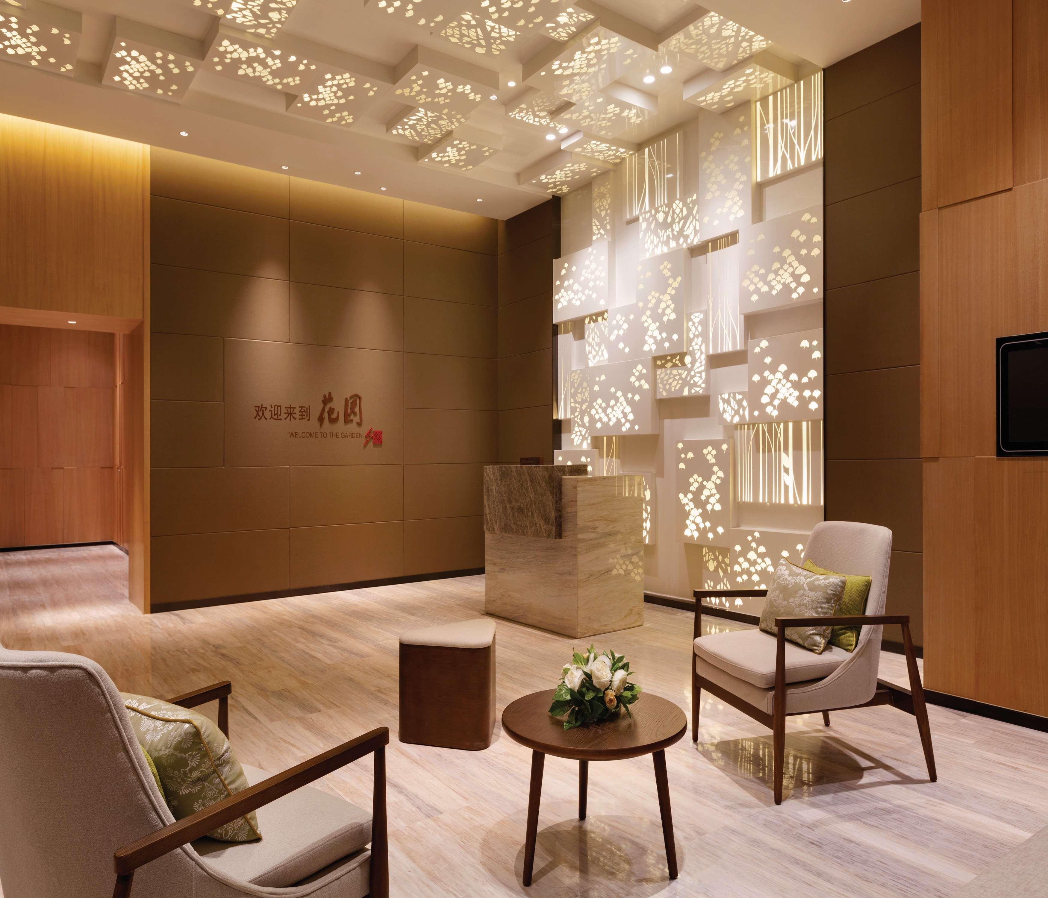 Hilton Garden Inn Dandong Bagian luar foto