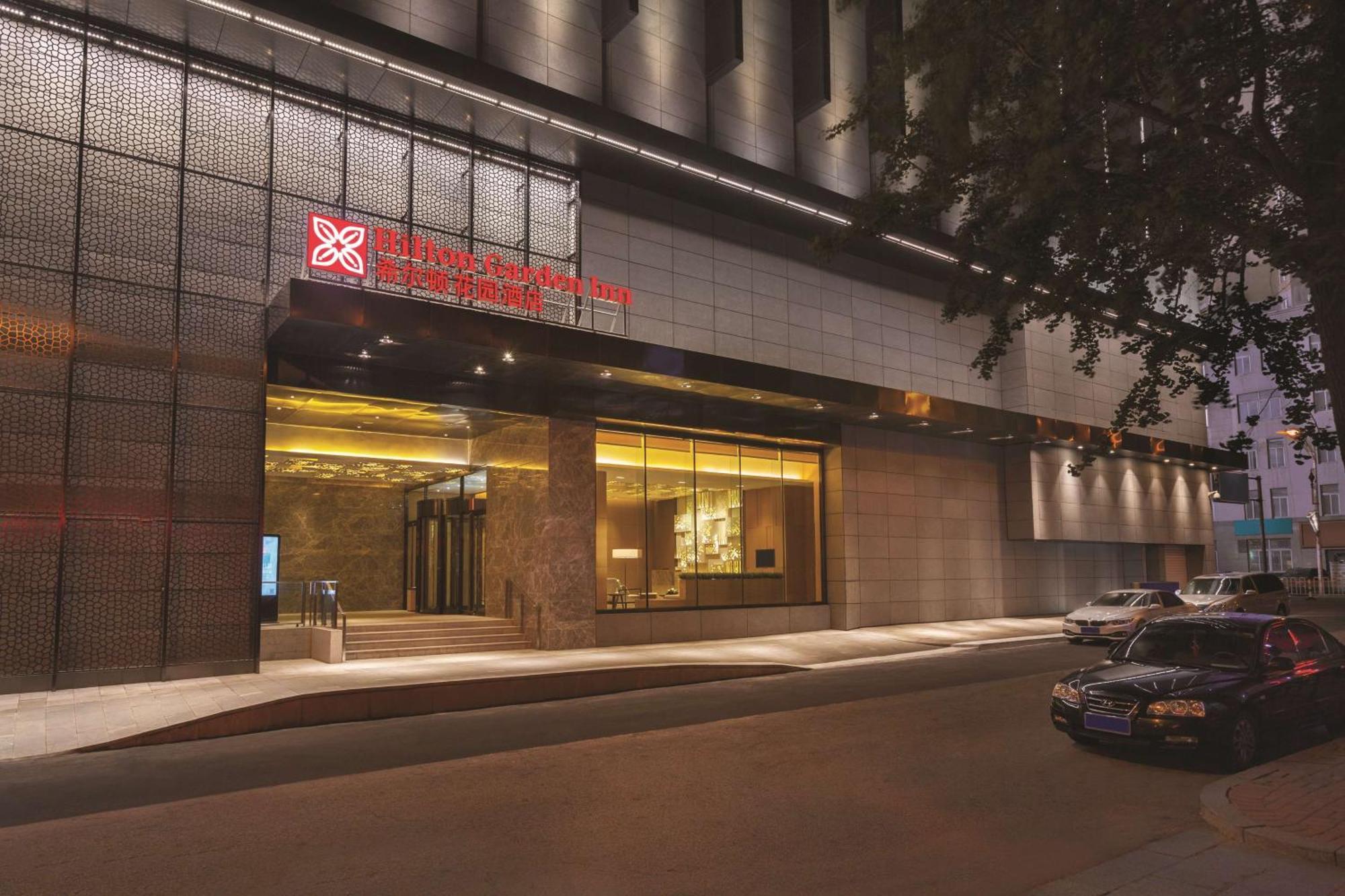 Hilton Garden Inn Dandong Bagian luar foto