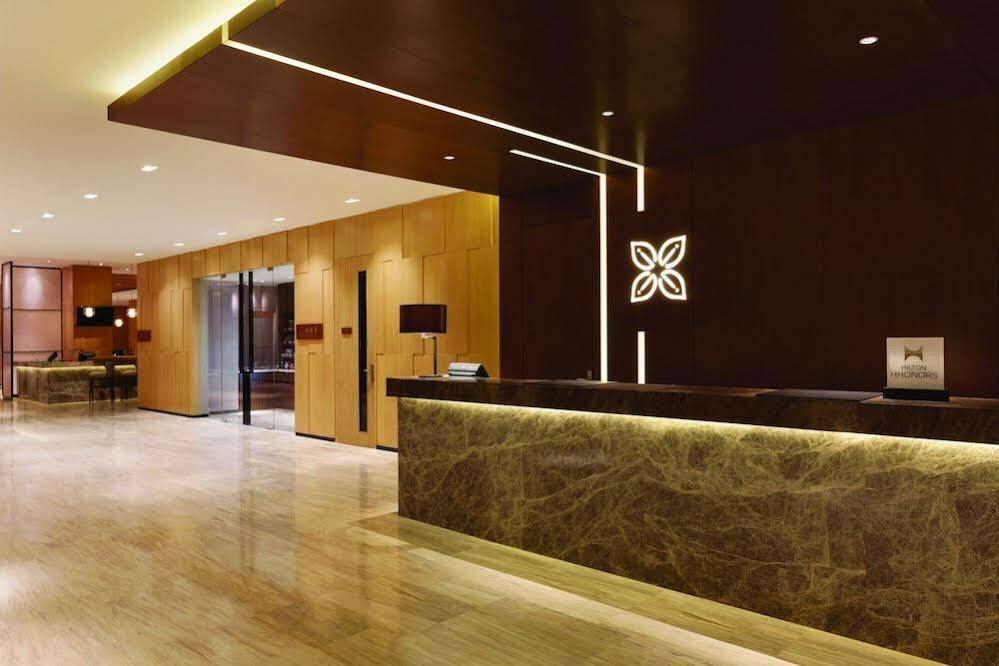 Hilton Garden Inn Dandong Bagian luar foto